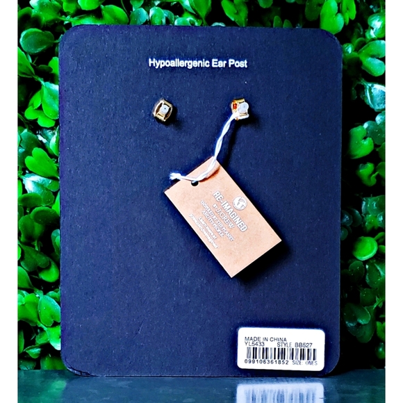 17. J.Crew Triple-square drop earrings - Picture 3 of 4